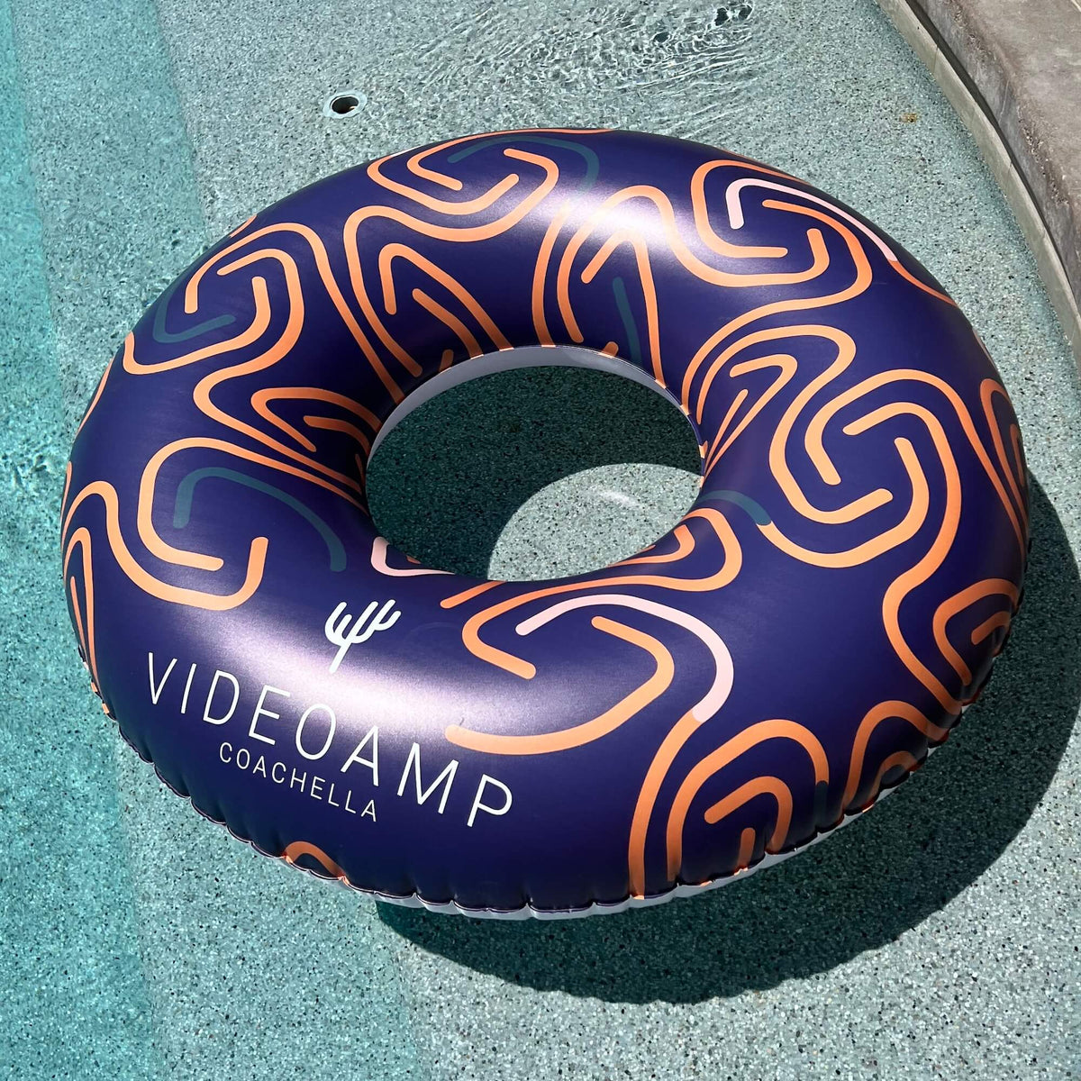 videoamp pool float