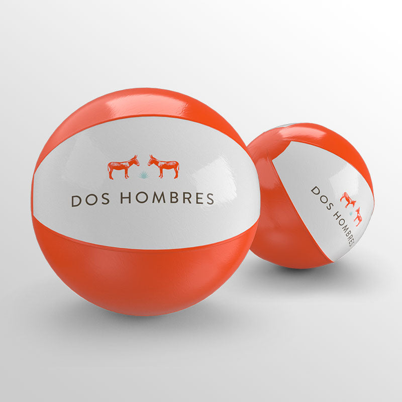 dos hombres beach balls