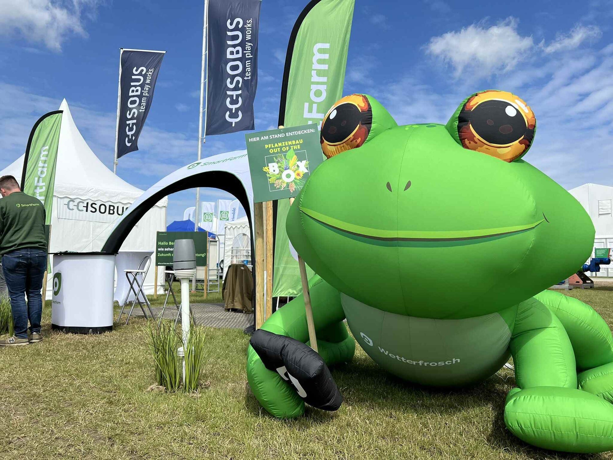 Wetterfrosch Inflatable for AppsforAgri