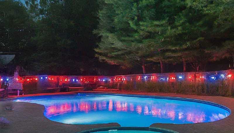 4th of july pool lights