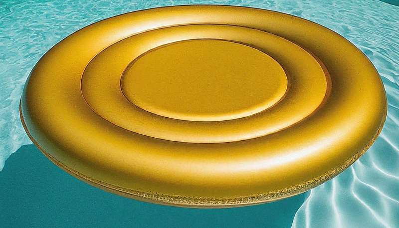 gold medal lounger float