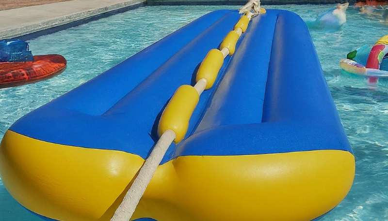 graduation tag of war inflatable