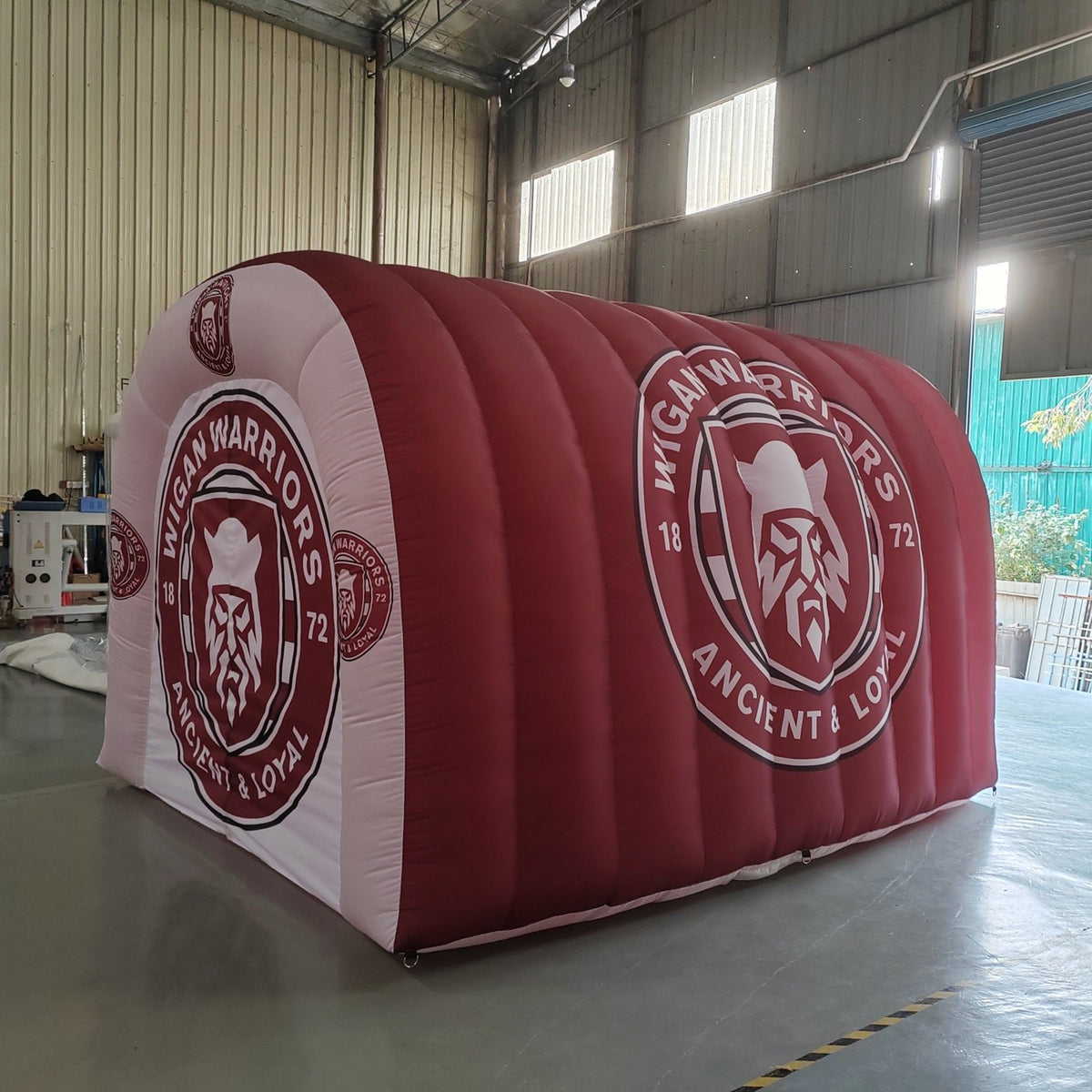 Custom RuggedX™ Inflatable Tunnel